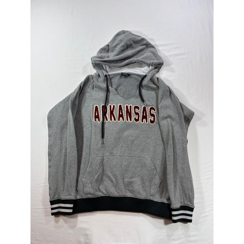 Campus Heritage Arkansas Razorbacks Gray Chenille Patch V-Neck Hoodie Medium